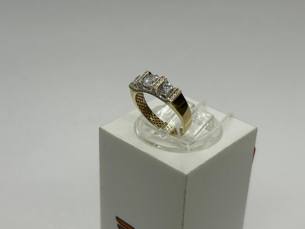 КОЛКМИ585 КОЛЬЦО С КАМНЯМИ (Au 585)