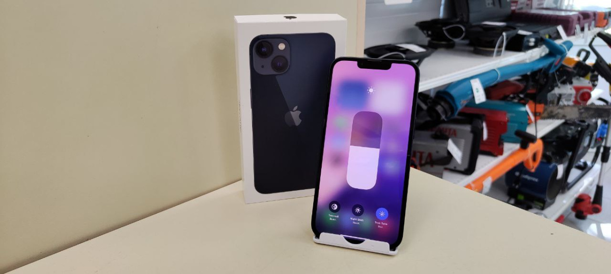 Смартфон Apple iPhone 13 128Gb