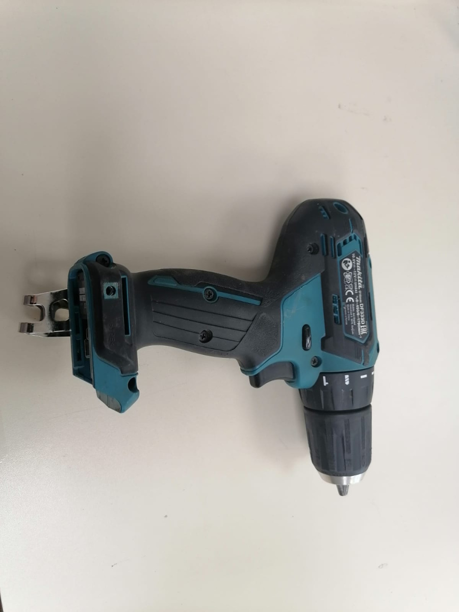 Шуруповерт Makita DF333D