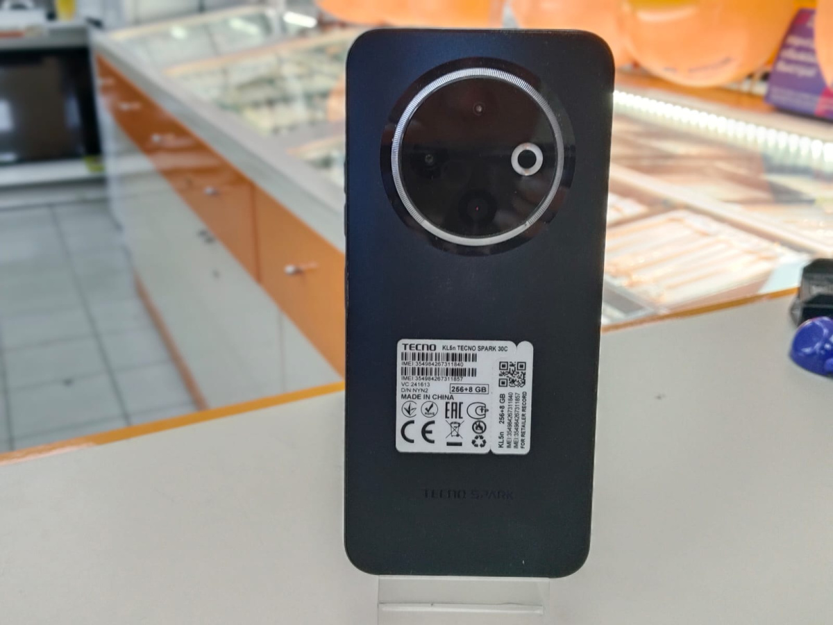 Смартфон Tecno SPARK 30C 8/256