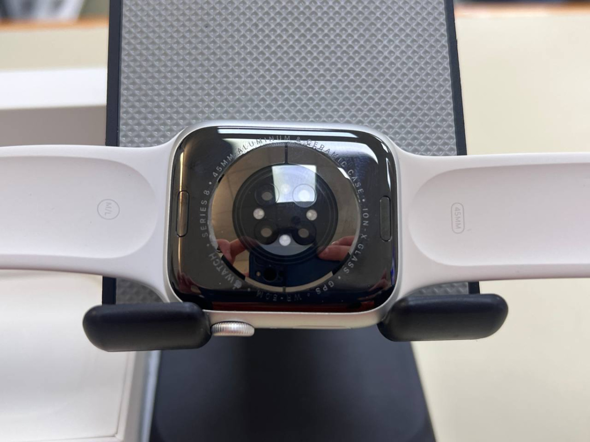 Смарт-часы Apple Watch Series 8 45mm