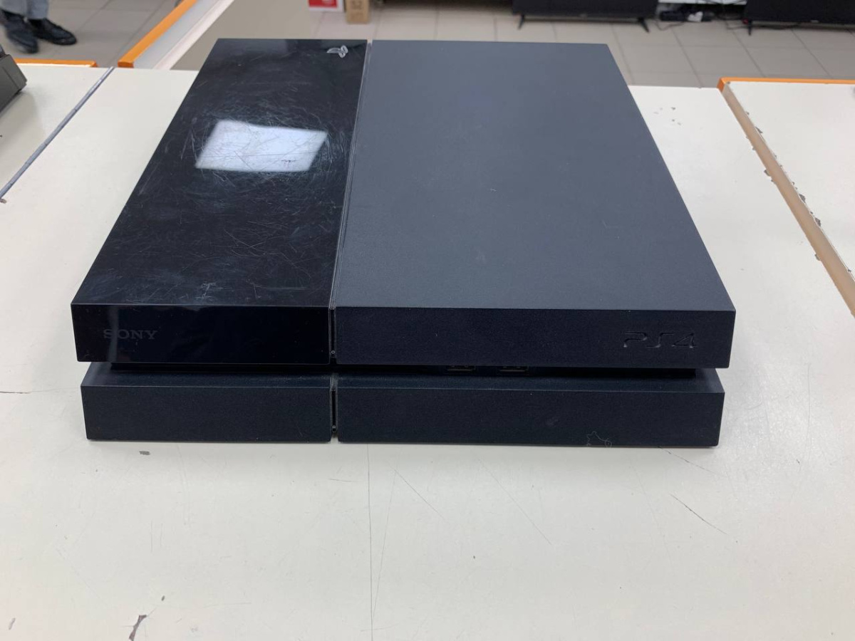 Игровая приставка PlayStation 4 FAT 500GB