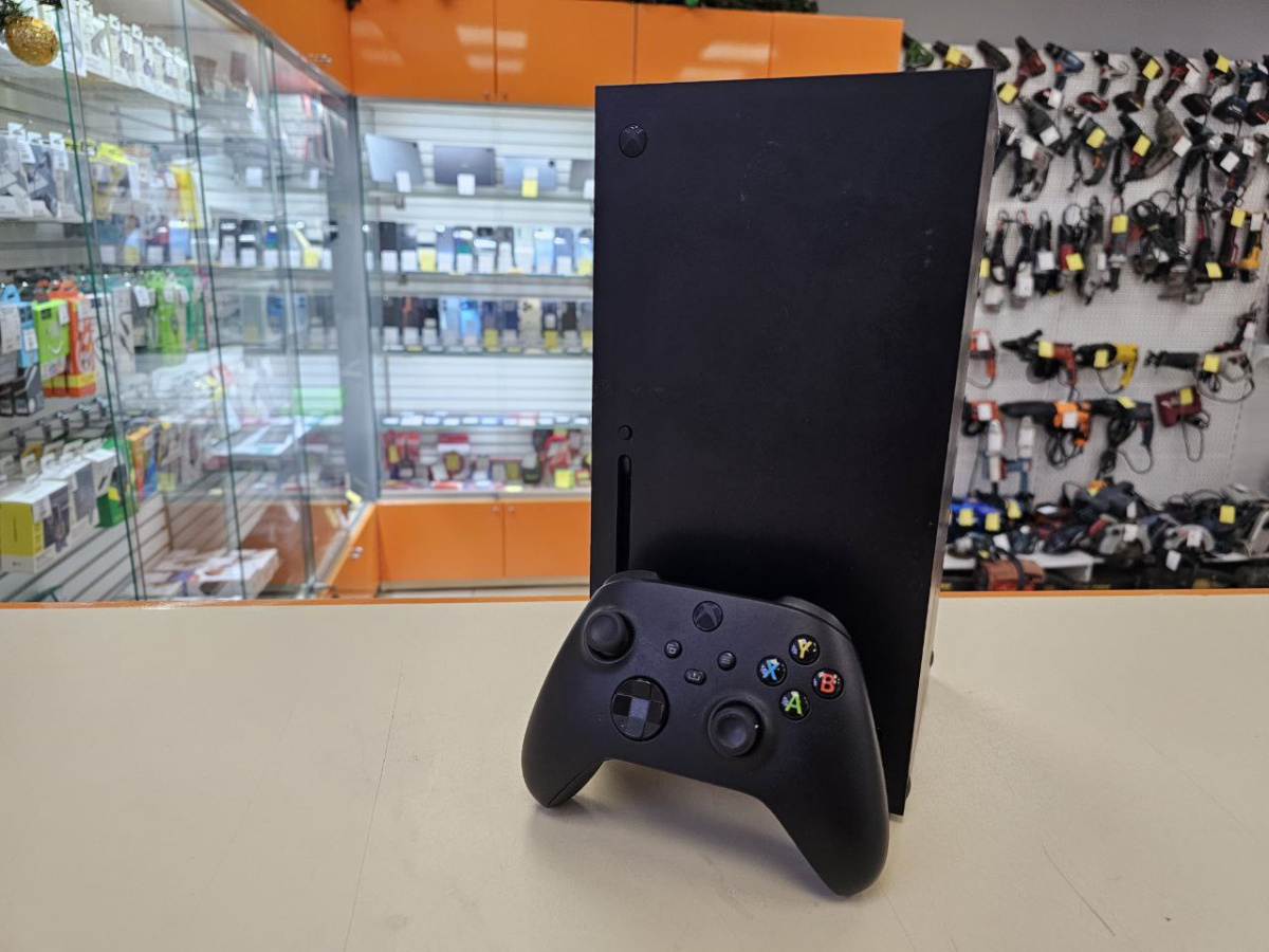 Игровая приставка Xbox Series X 1Tb