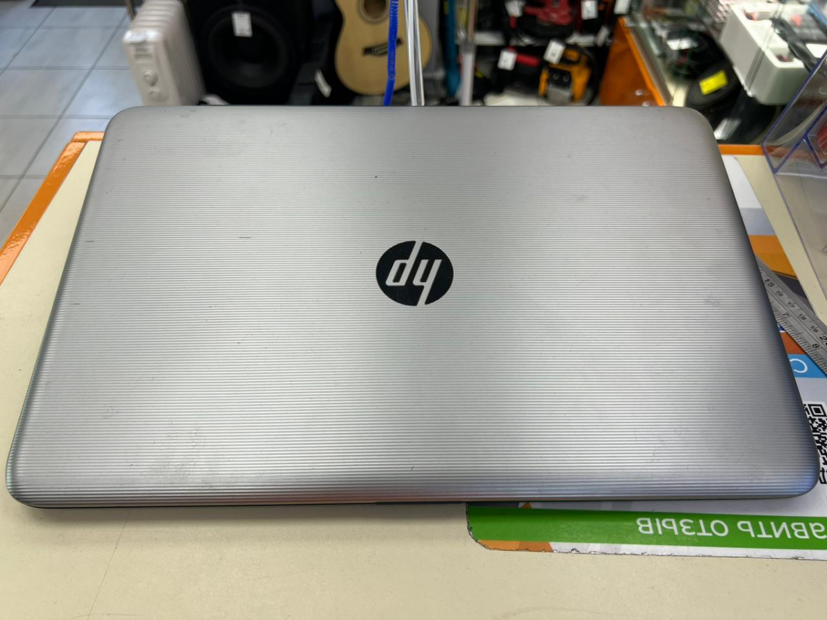 Ноутбук HP 8723; A8-7410, Radeon R5 M330, 4 Гб, 1 Tb