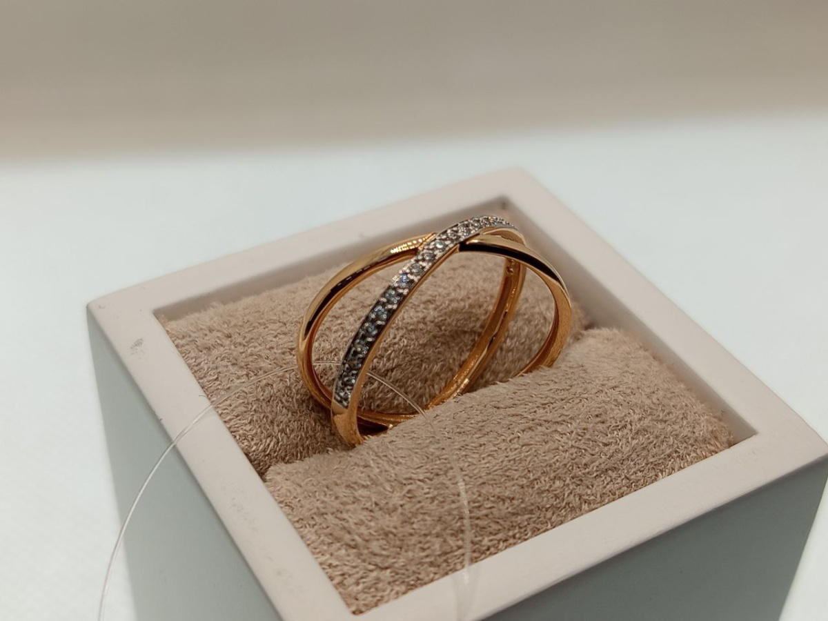 КОЛЬЦО С КАМНЯМИ (Au 585)