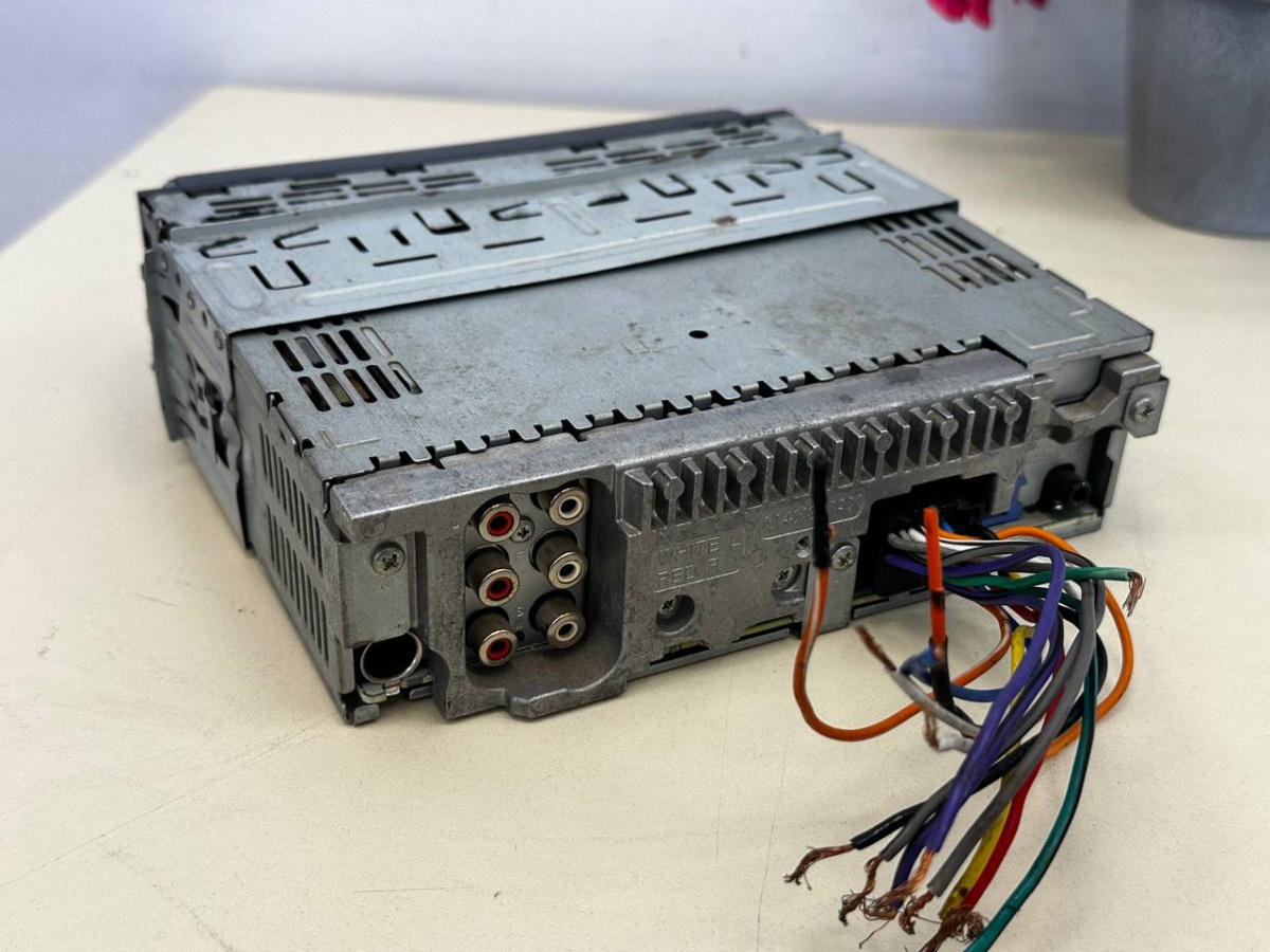 Автомагнитола Pioneer DEH-P5100UB