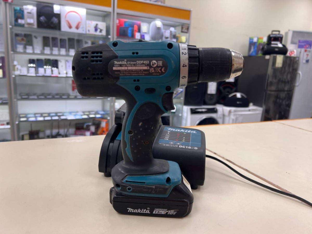 Шуруповерт Makita DDF453