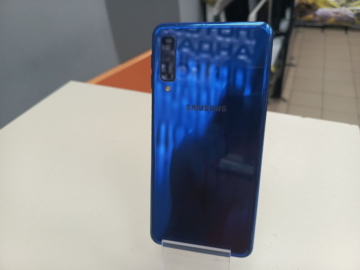 Смартфон Samsung Galaxy A7 (2018) 4/64