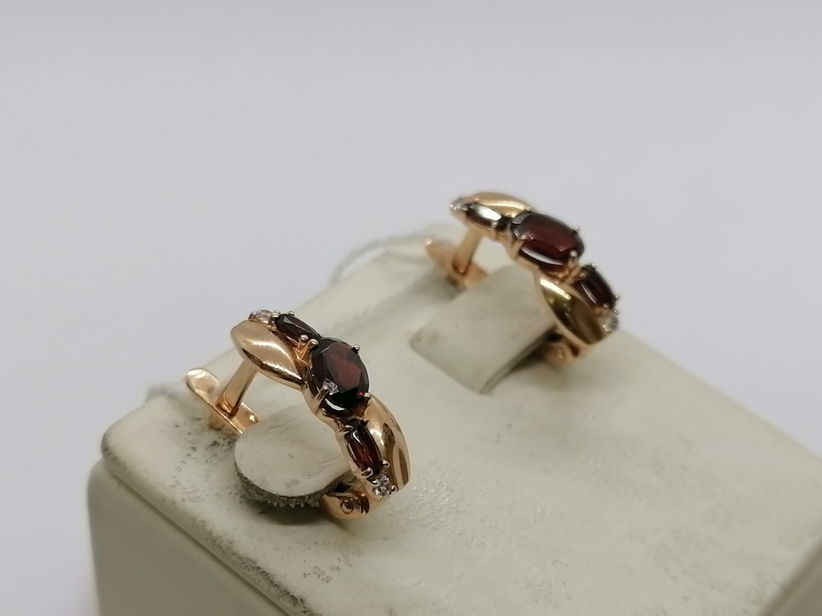 СКМИ585 СЕРЬГИ С КАМНЯМИ (Au 585) СКМИ585 СЕРЬГИ С КАМНЯМИ (Au 585)