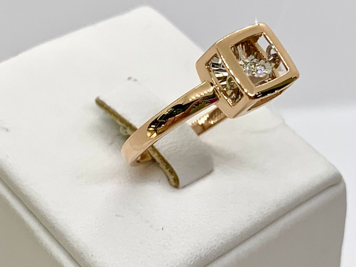 01-11-5704-11-00 КОЛЬЦО БРИЛЛИАНТ (Au 585)