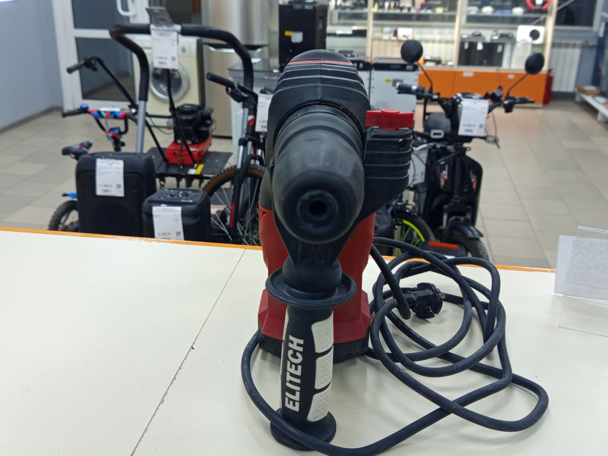 Перфоратор Elitech П 4-32ЭМ
