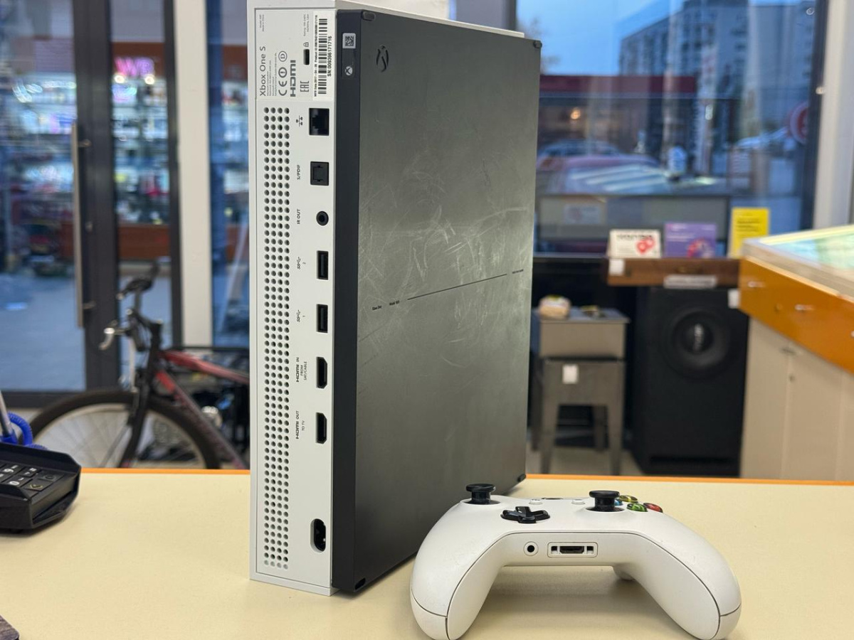 Игровая приставка Xbox One S 500Gb