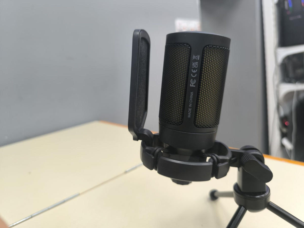 Микрофон Fifine A6