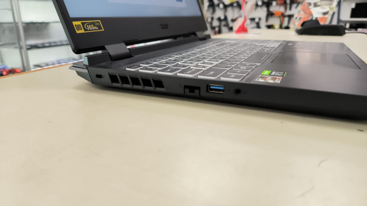 Ноутбук Acer; Ryzen 9 6900HX, GeForce RTX 3070 Ti, 32 Гб, 1 Tb, Нет