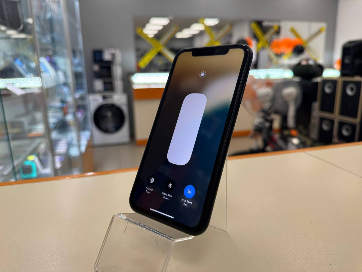 Смартфон Apple iPhone Xr 64Gb