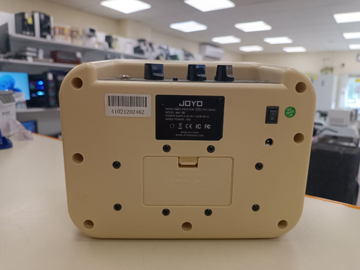 Комбоусилитель для гитар Joyo MA-10B