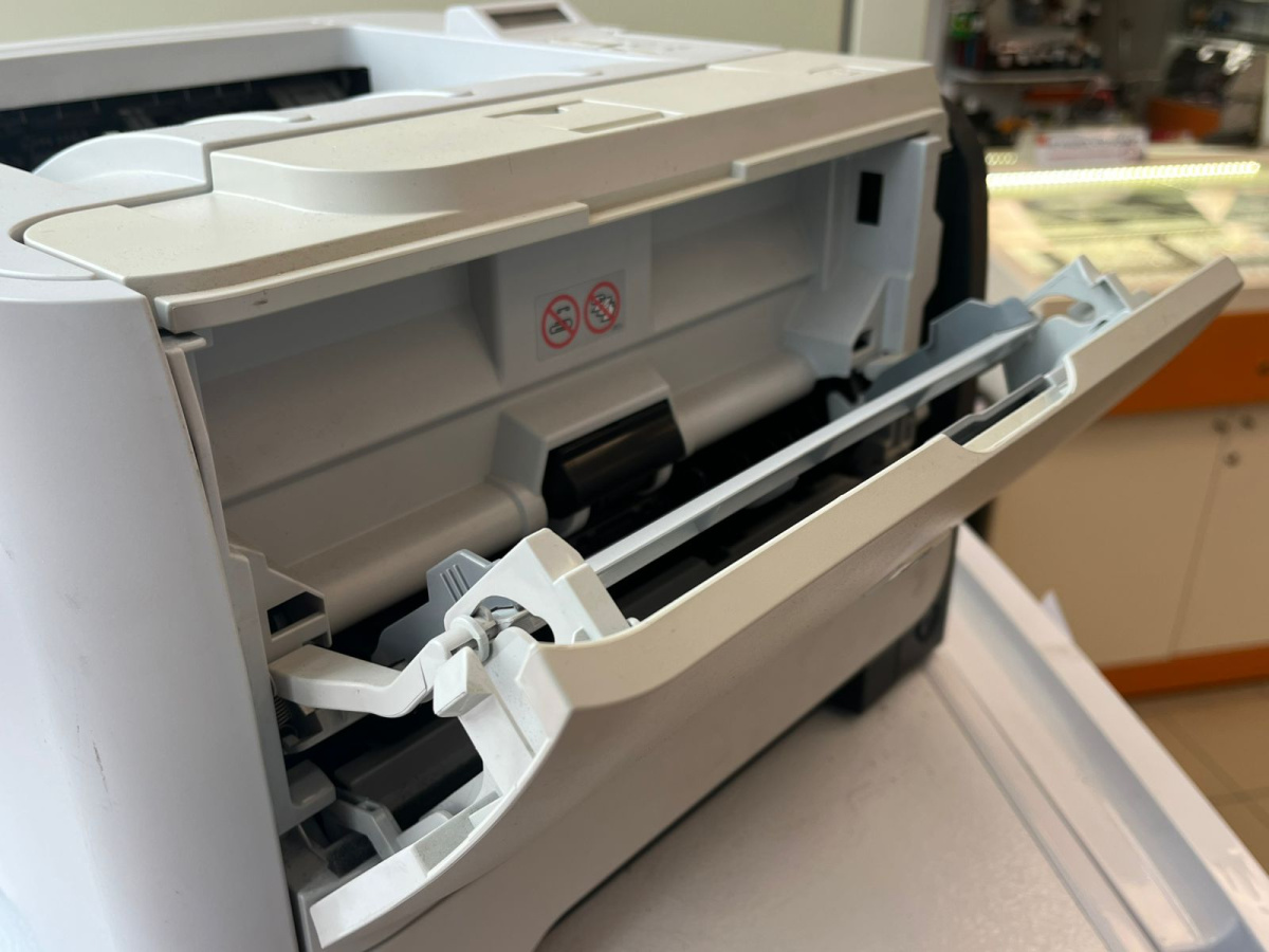 Принтер HP P2055DN