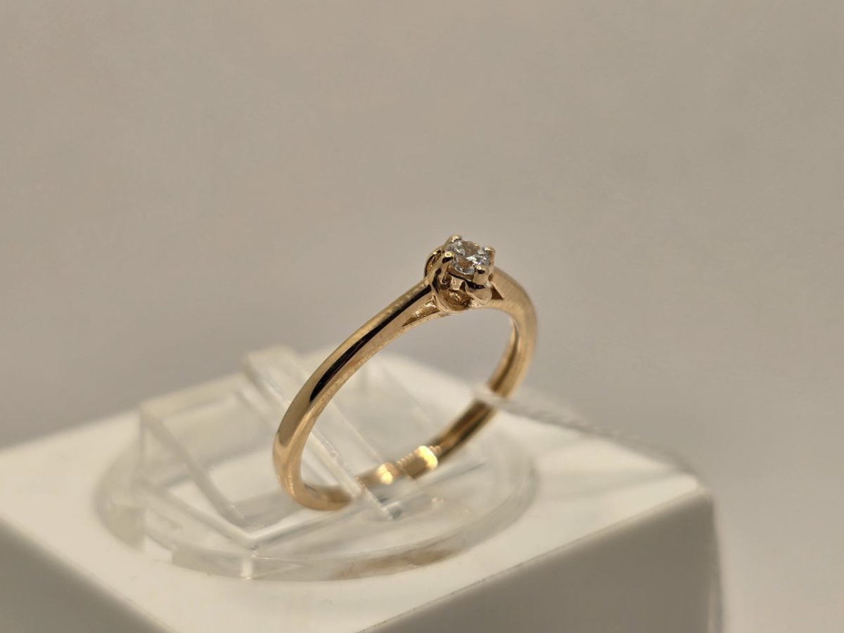 КОЛЬЦО С КАМНЕМ (Au 585)