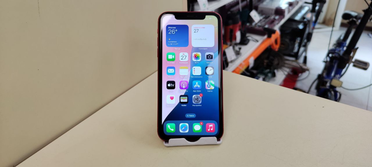 Смартфон Apple iPhone 11 64Gb