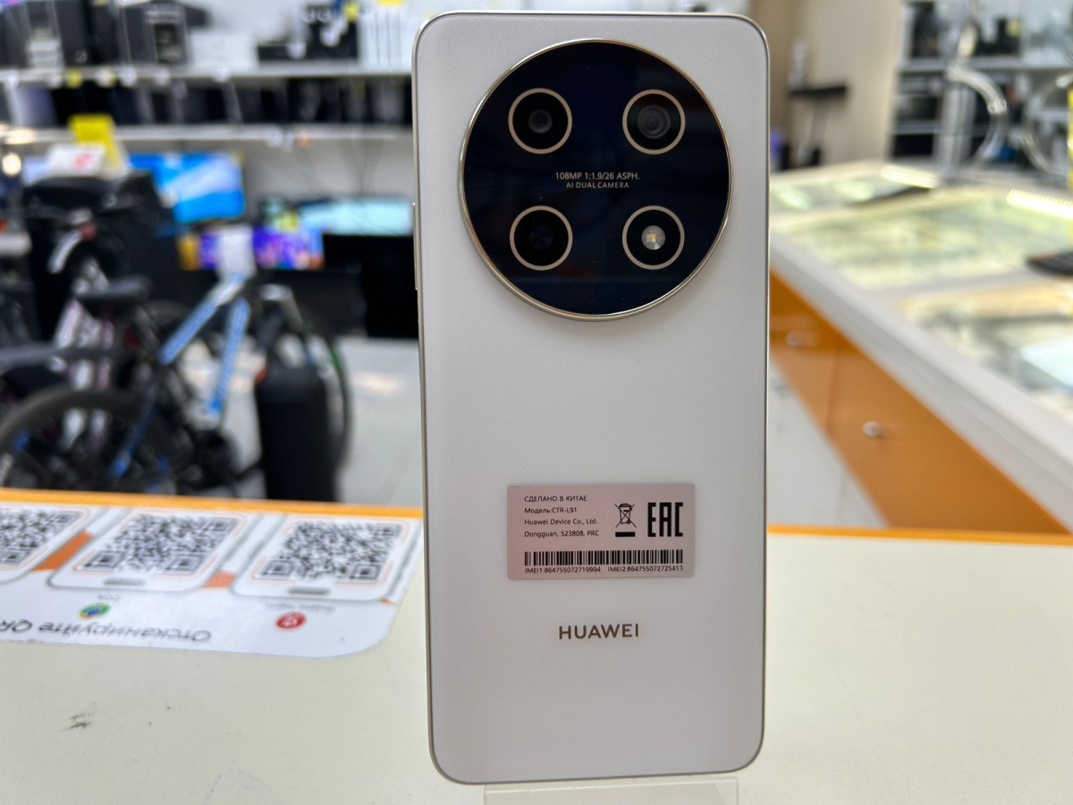 Смартфон Huawei Nova 13i 8/256