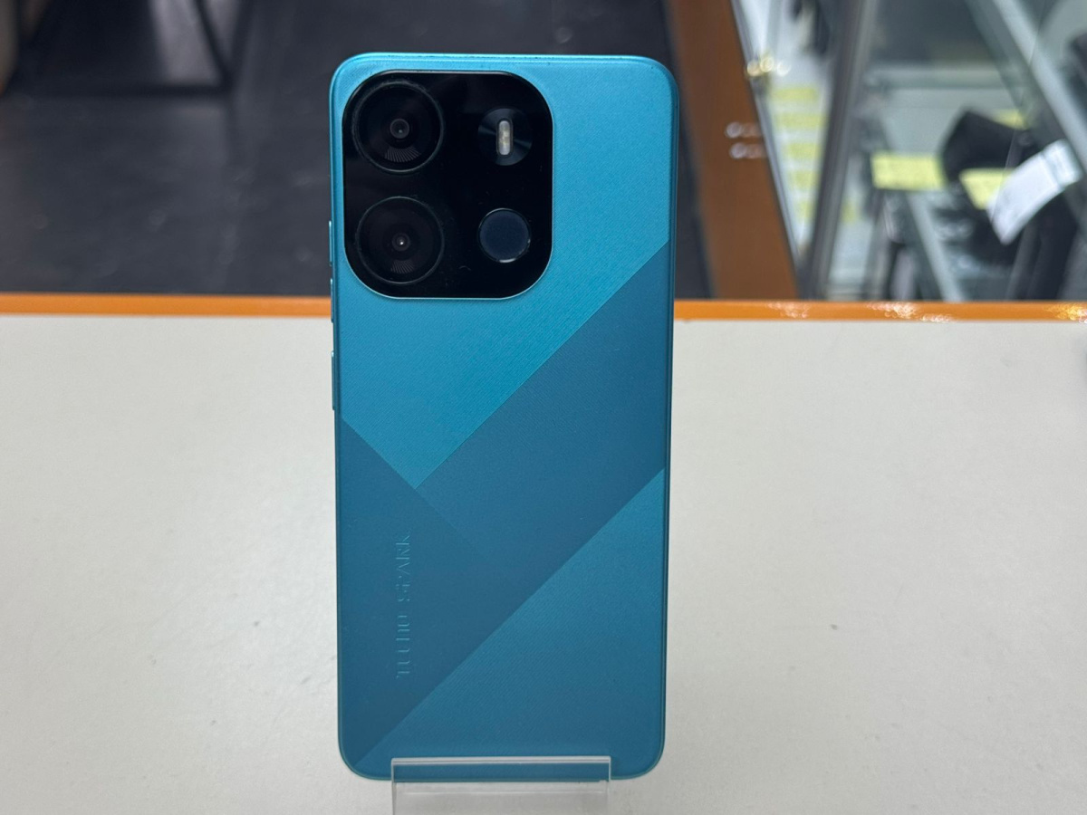 Смартфон Tecno Spark Go 2023 3/64