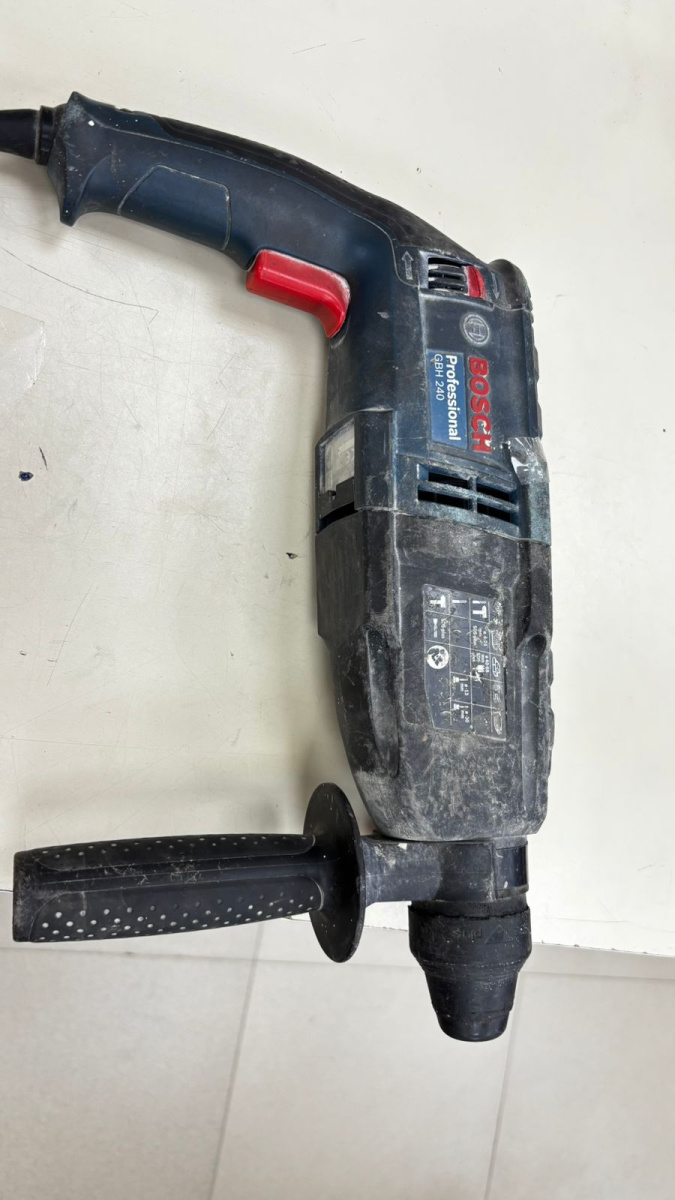 Перфоратор Bosch GBH 240