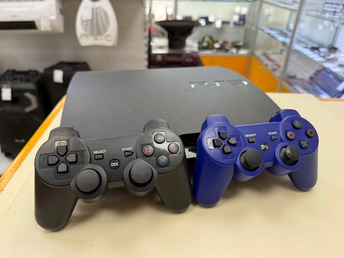 Игровая приставка PlayStation 3 500GB Игровая приставка PlayStation 3 500GB