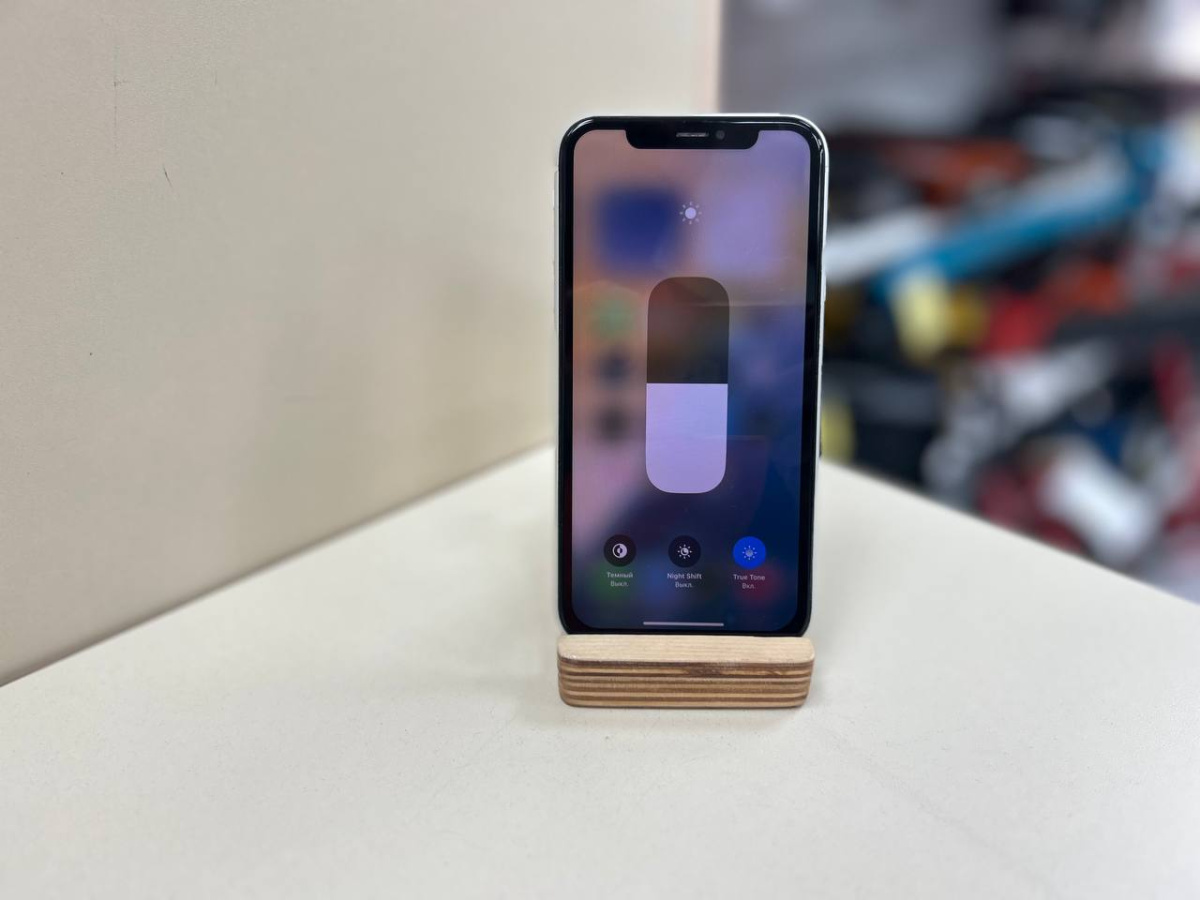 Смартфон Apple iPhone Xr 64Gb