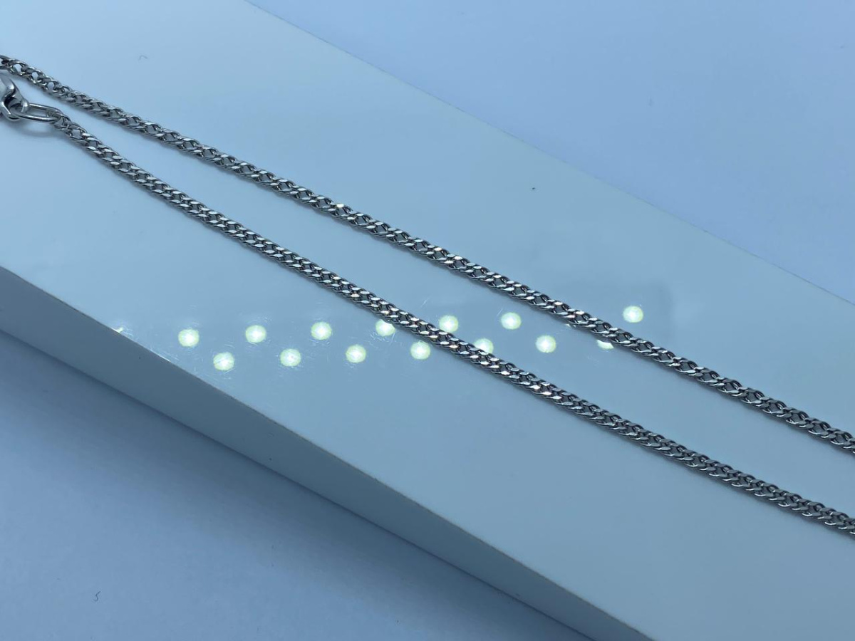 ЦЕПЬ ПУСТОТЕЛАЯ Ромб двойной (Au 585)