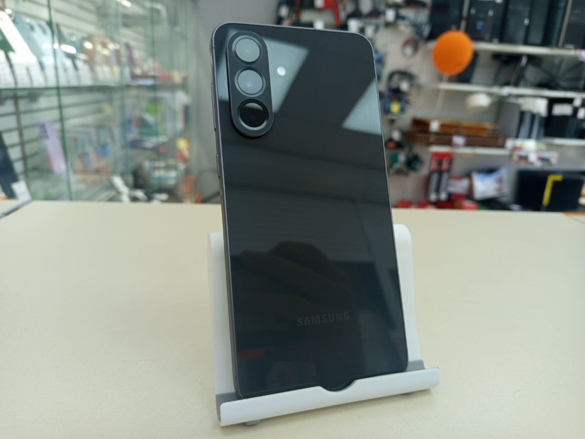Смартфон Samsung Galaxy A56 12/256