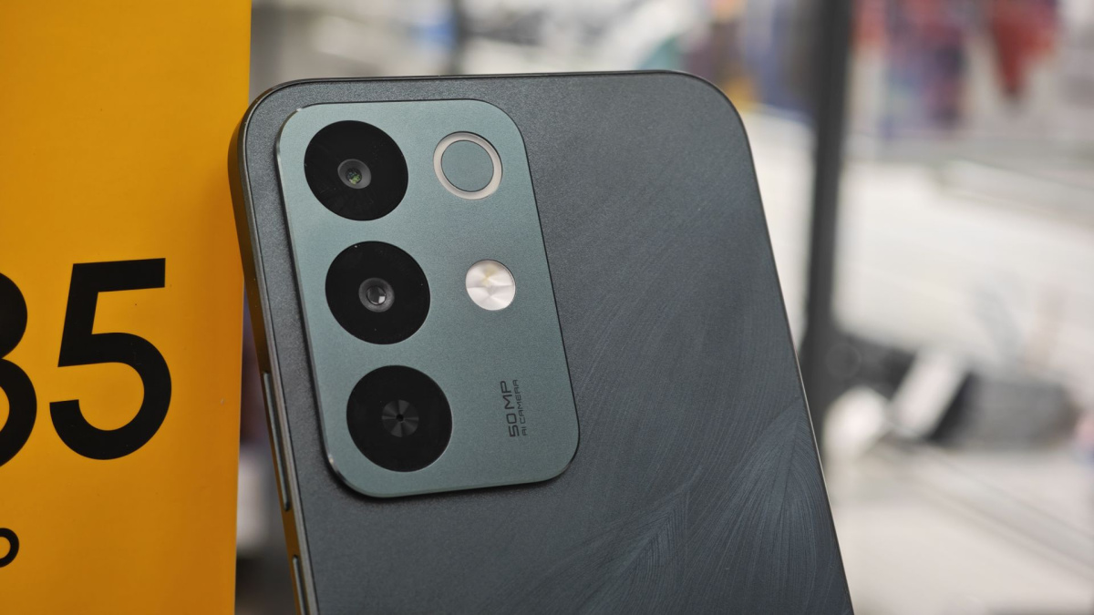 Смартфон Realme C85  8/256