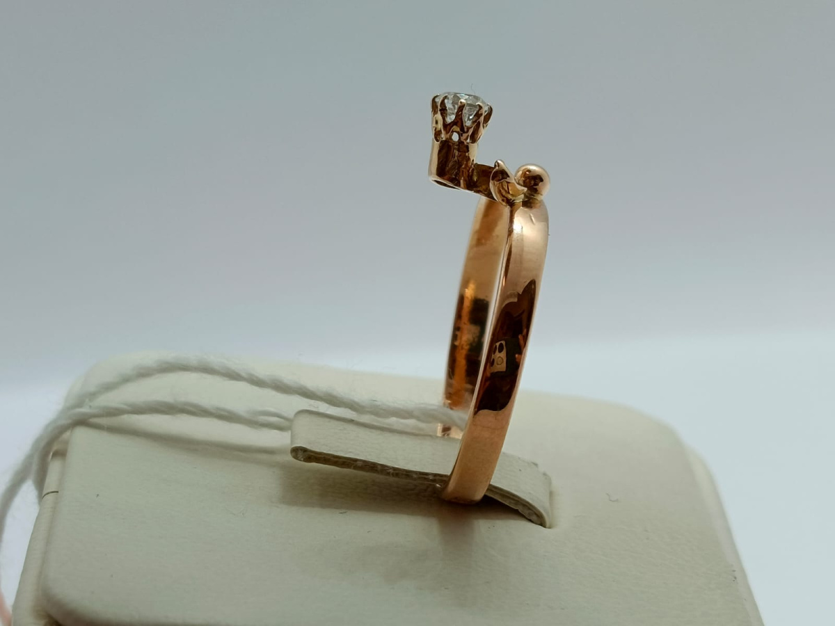 КОЛКМ583 КОЛЬЦО С КАМНЕМ (Au 583)