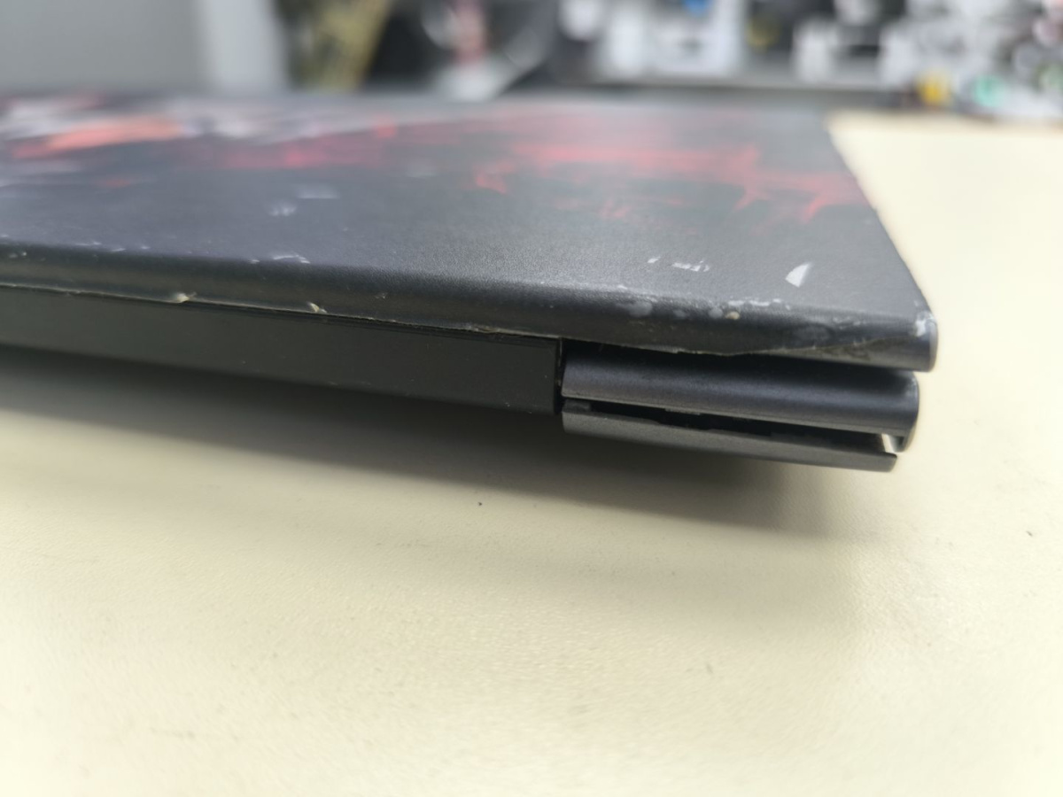 Ноутбук Echips NB15A-RH; Core i3-1005G1, Intel UHD Graphics, 16 Гб, 500 Гб, Нет