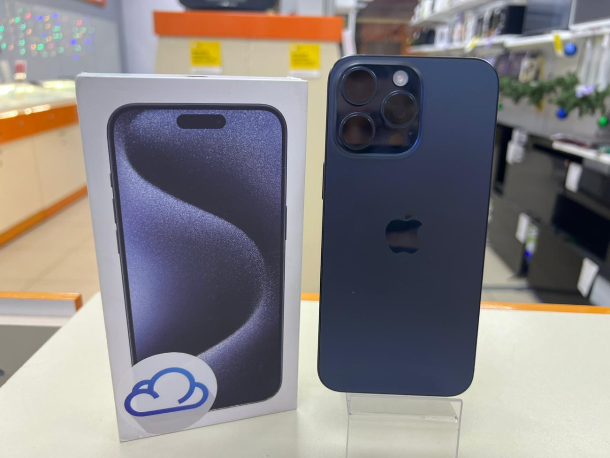 Смартфон Apple iPhone 15 Pro Max 256Gb