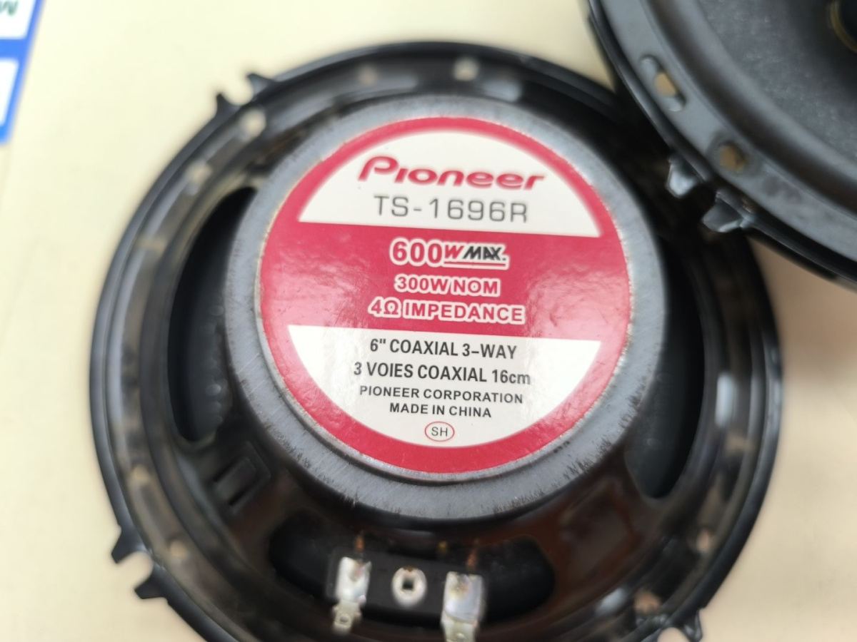 Автоакустика передняя Pioneer TS-1696R