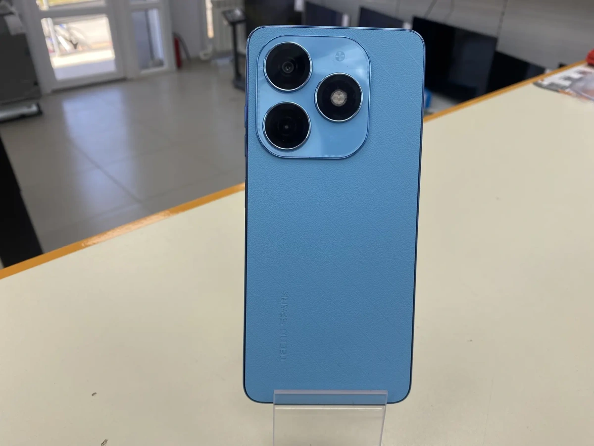 Смартфон Tecno Spark 20 8/128