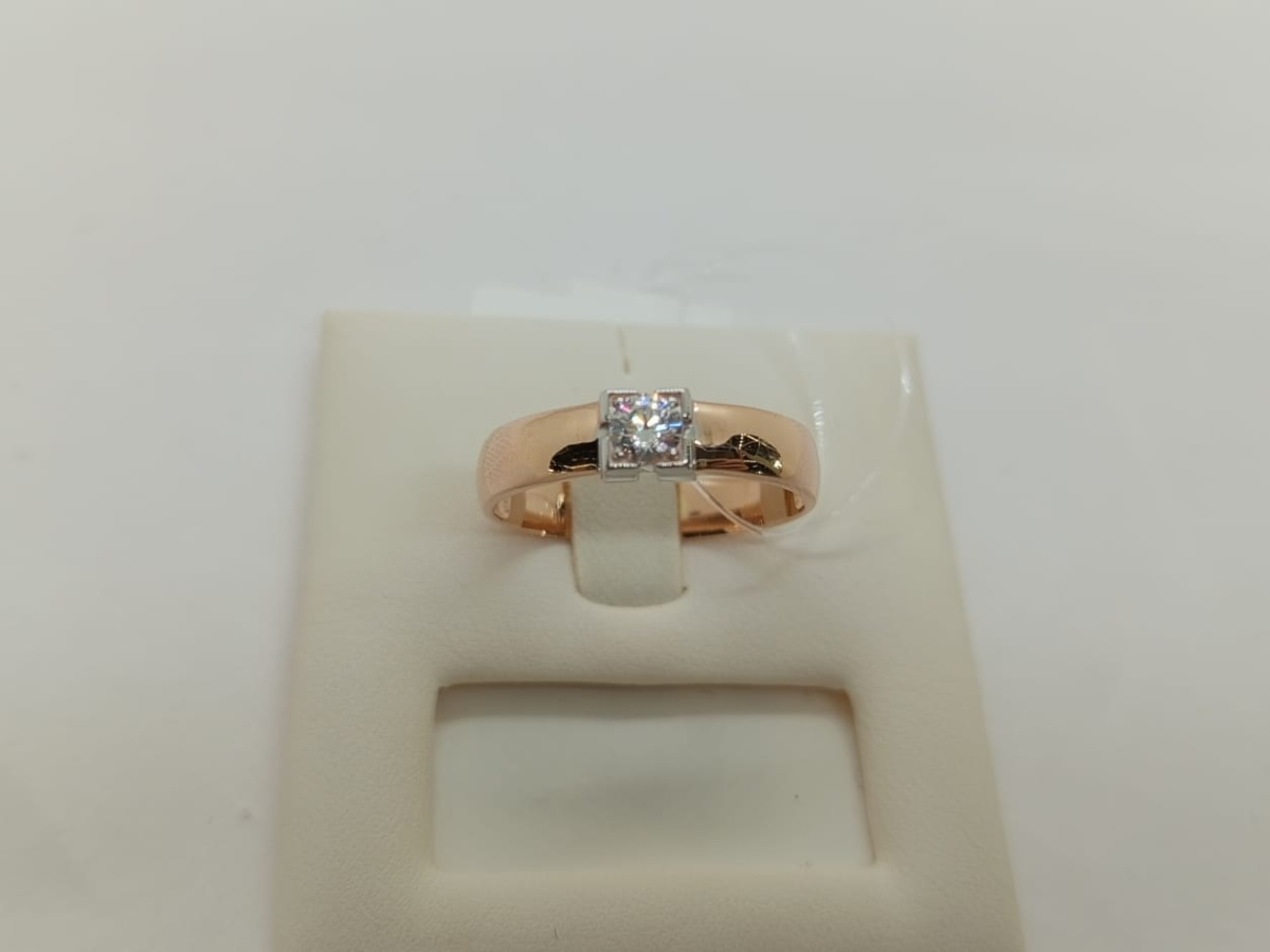 КОЛЬЦО С КАММНЯМИ (Au 585)