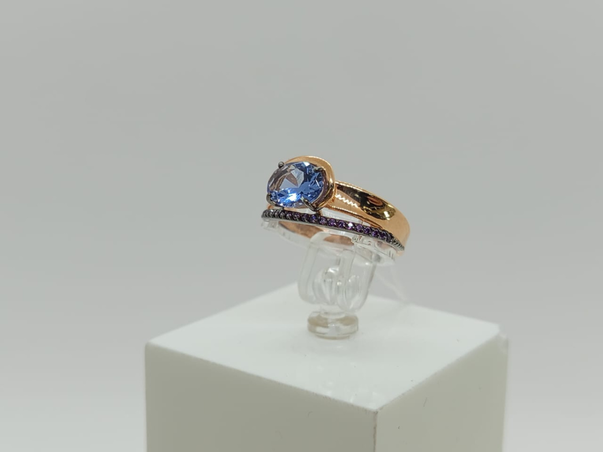 КОЛЬЦО С КАМНЯМИ (Au 585)