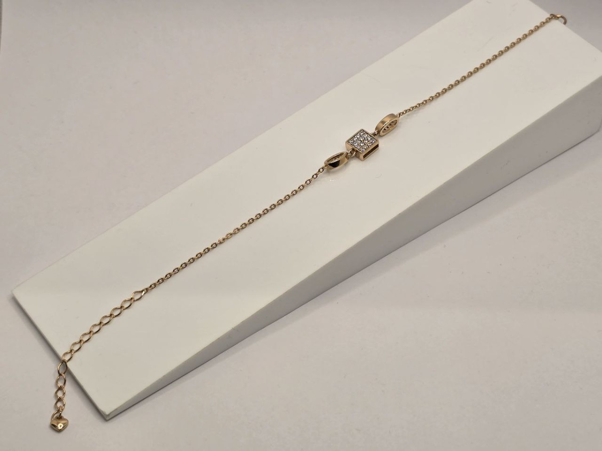 Б585 БРАСЛЕТ С КАМНЯМИ (Au 585)