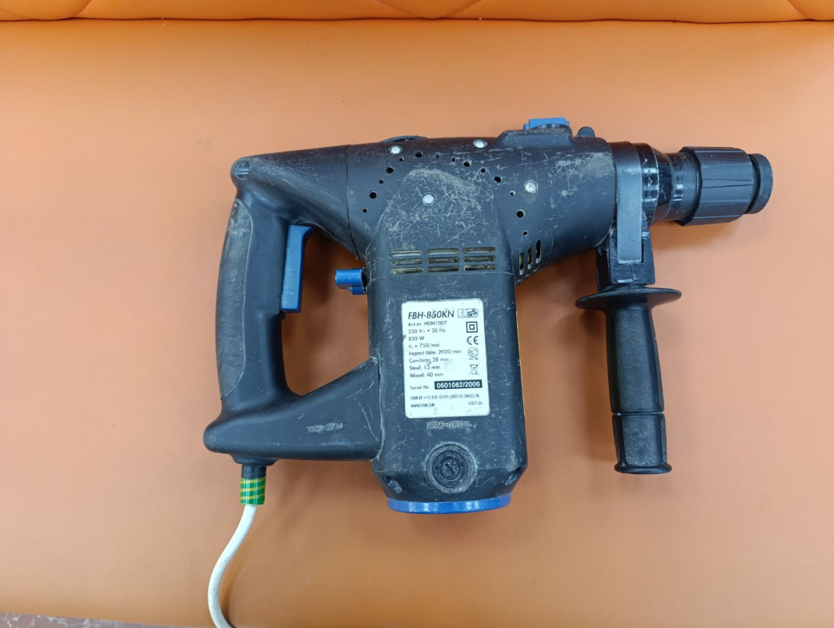 Перфоратор Ferm FBH-850KN