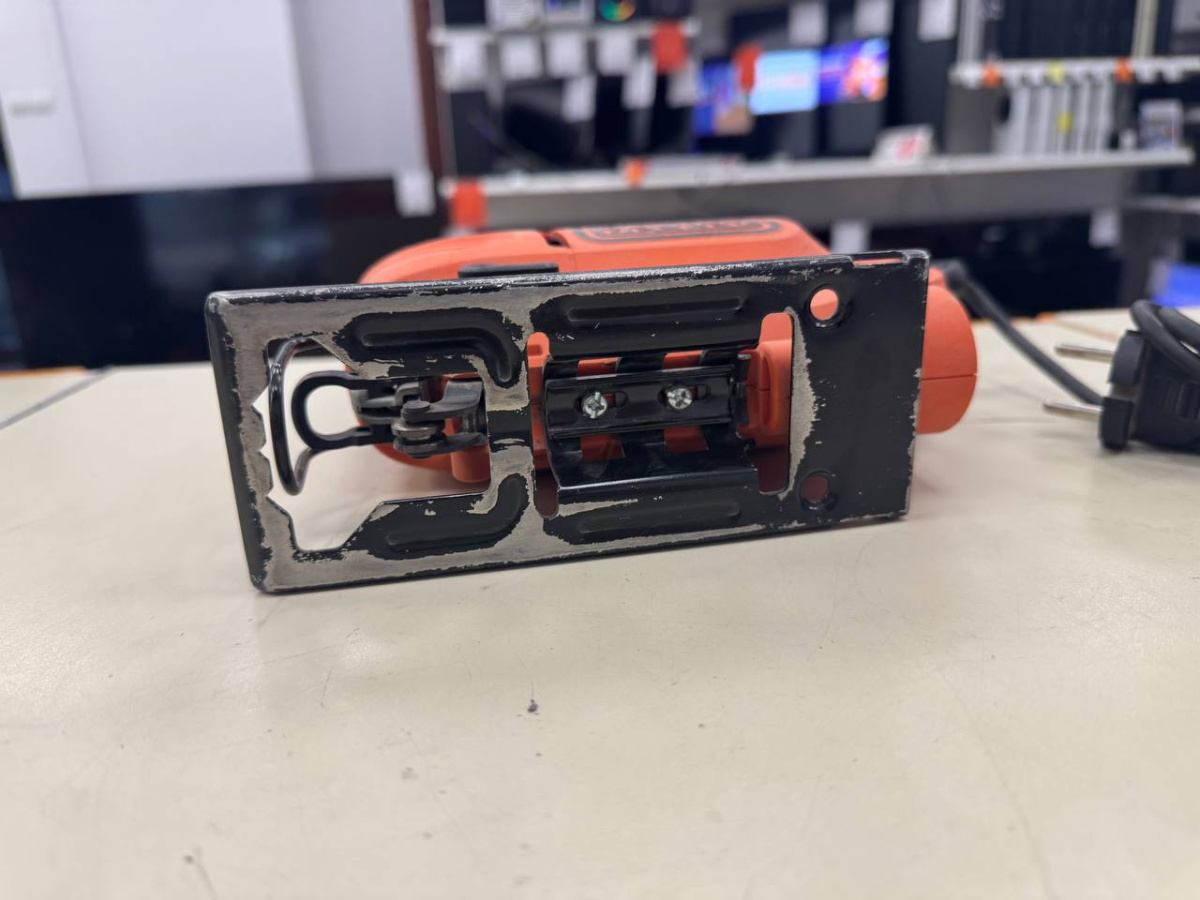 Лобзик Black & Decker KS701PE