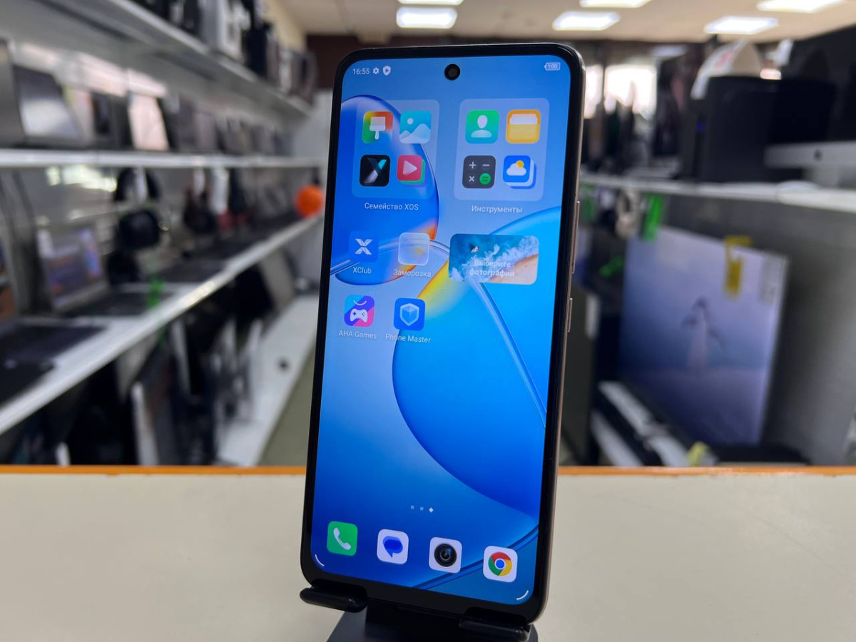 Смартфон Infinix HOT 12 PLAY 4/64