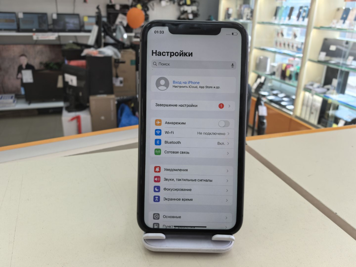 Смартфон Apple iPhone 11 64Gb