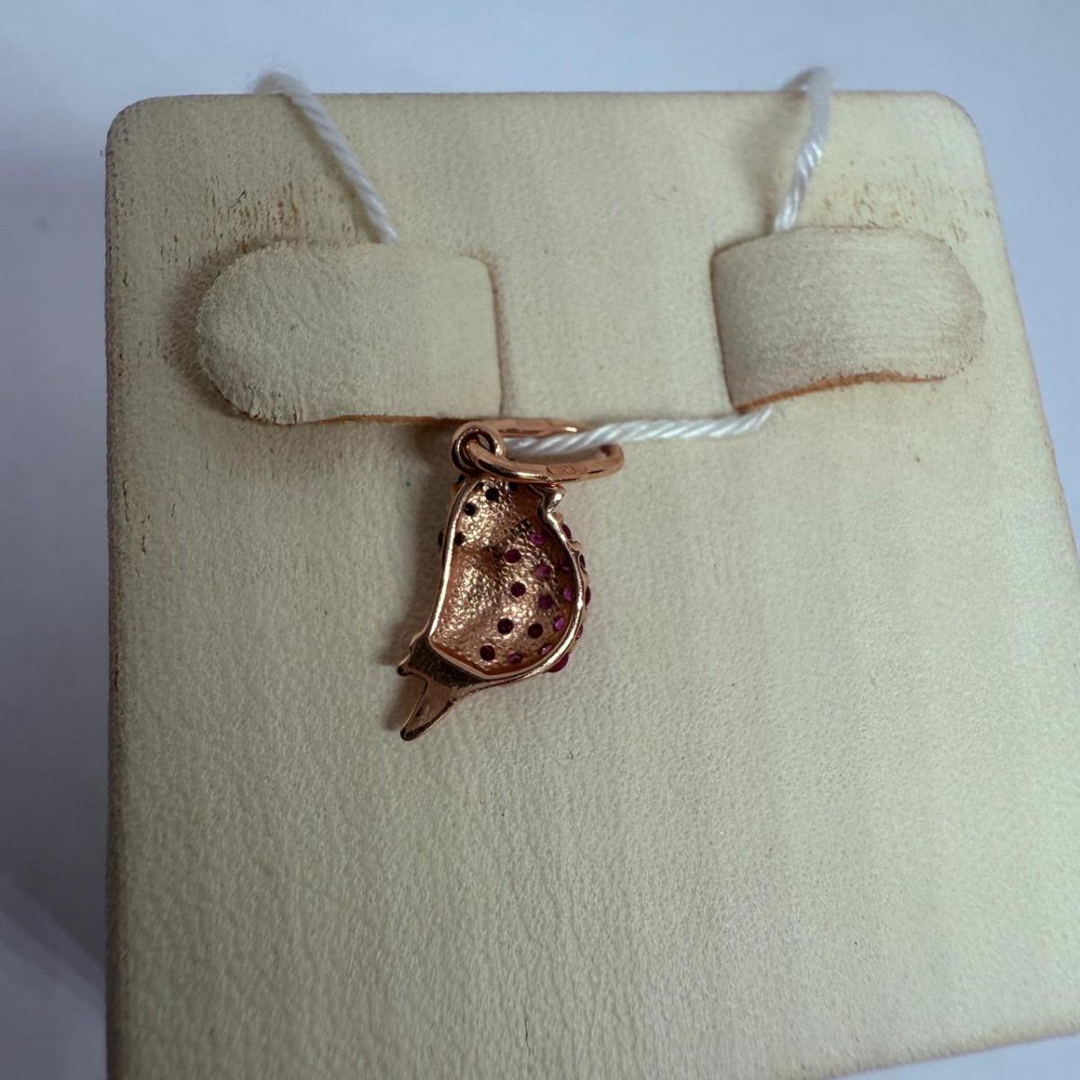 ПОДКМИ585 ПОДВЕСКА С КАМНЯМИ (Au 585)