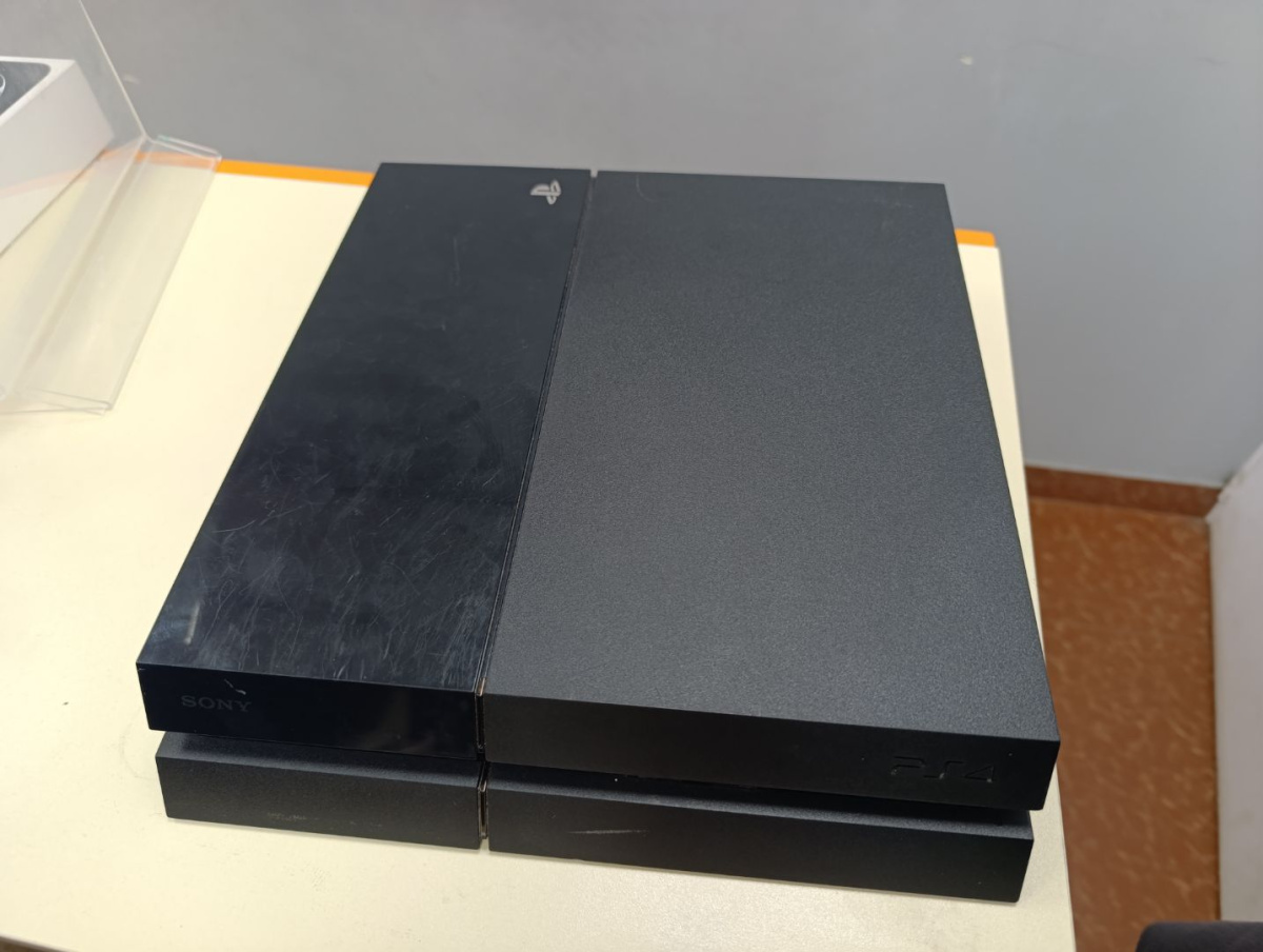 Игровая приставка PlayStation 4 FAT 500GB