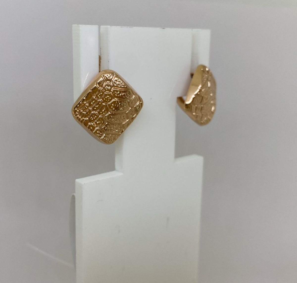 СЕРЬГИ БЕЗ КАМНЯ (Au 585)