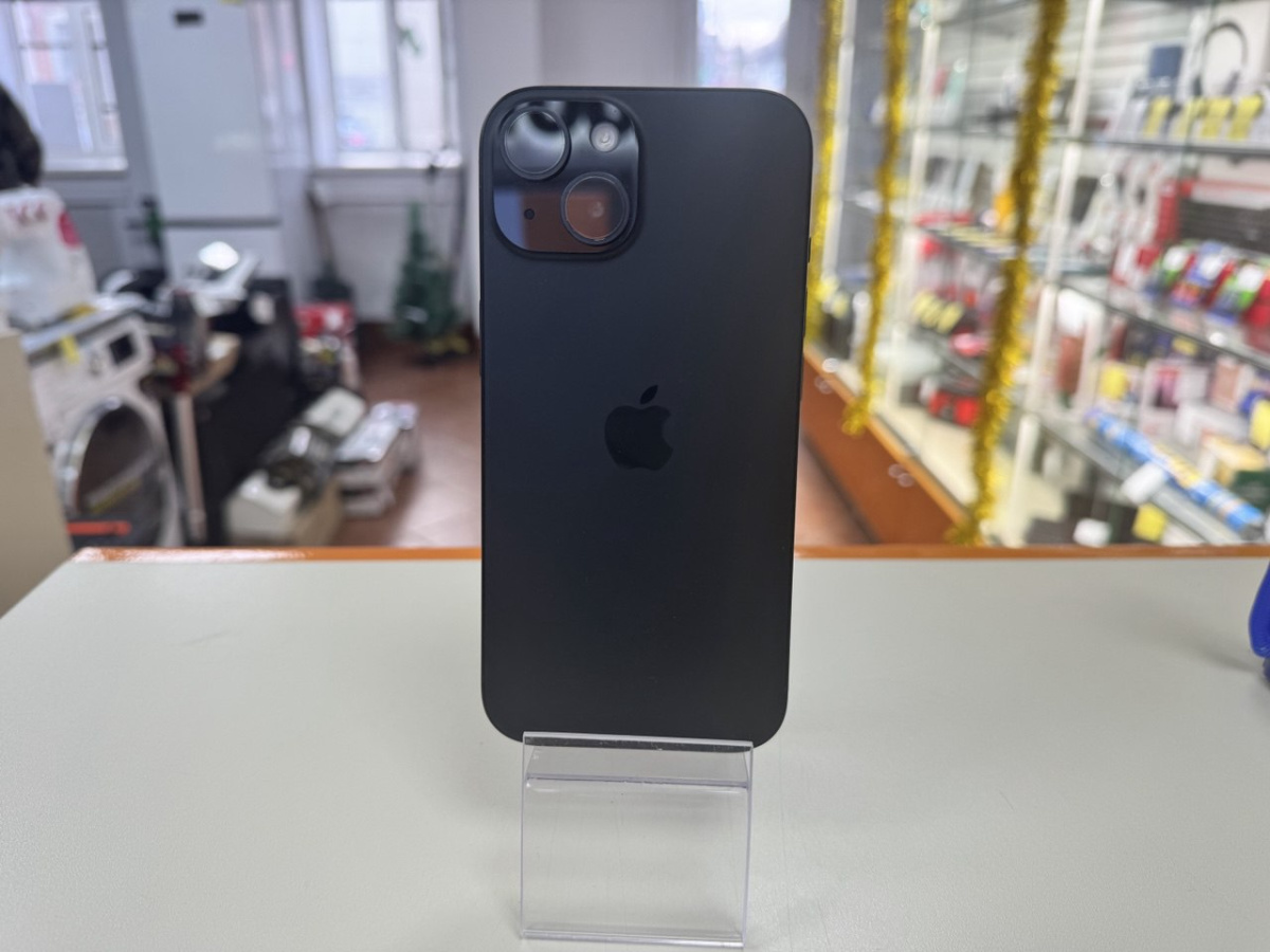 Смартфон Apple Iphone 15 128Gb
