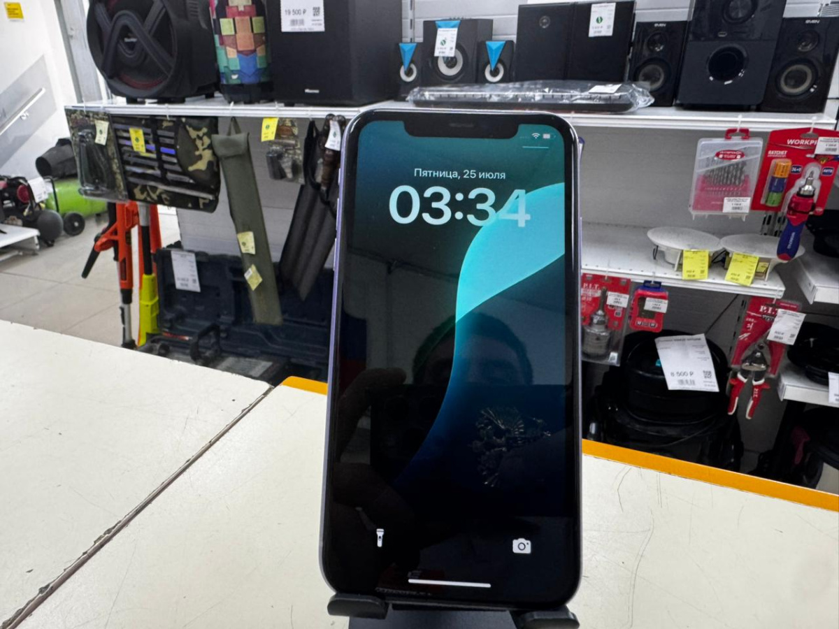 Смартфон Apple iPhone 11 128Gb