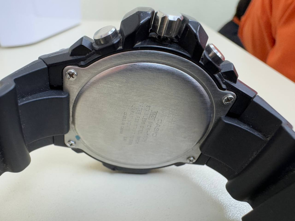 Часы наручные Casio MCW-110H
