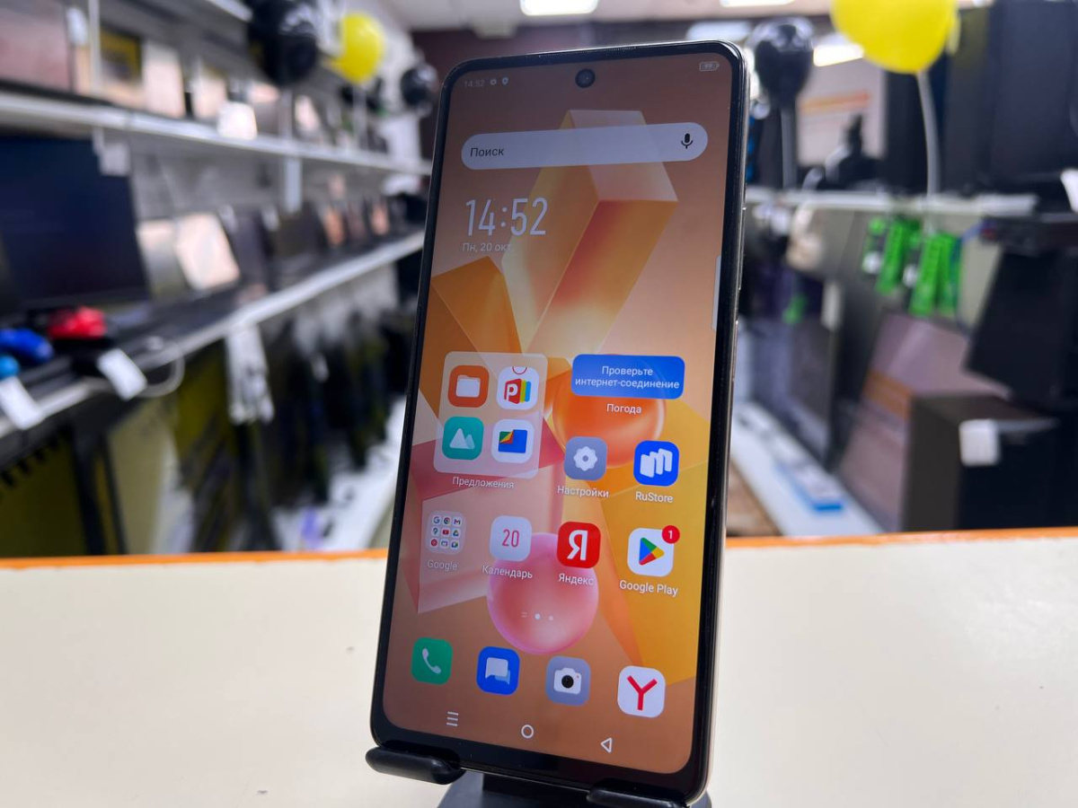 Смартфон Infinix HOT 40 8/256